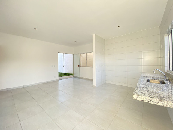 Imagem Casa de Condomínio com 3 Quartos à Venda, 75 m² em Jardim Guanabara Ii - Goiânia