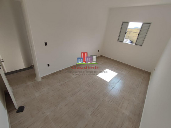 Imagem Sobrado com 2 Quartos à Venda, 67 m² em Vila Jacuí - São Paulo