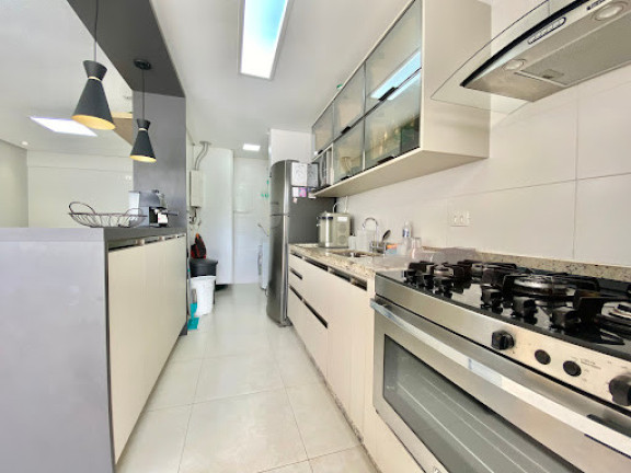 Imagem Apartamento com 2 Quartos à Venda, 120 m² em Tombo - Guarujá