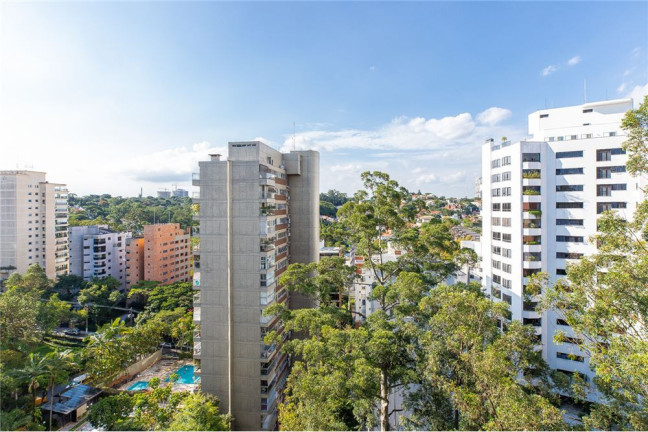 Imagem Imóvel com 3 Quartos à Venda, em Real Parque - São Paulo Imagem Imóvel com 3 Quartos à Venda, em Real Parque - São Paulo