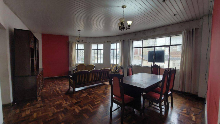Apartamento com 3 Quartos à Venda, 120 m² em Centro - Curitiba