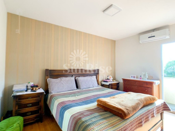 Imagem Casa com 4 Quartos à Venda, 378 m² em Alphaville 03 - Santana De Parnaíba Imagem Casa com 4 Quartos à Venda, 378 m² em Alphaville 03 - Santana De Parnaíba