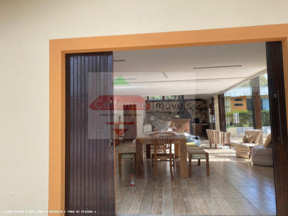 Imagem Casa com 7 Quartos à Venda, 400 m² em Chacaras Catagua - Taubaté Imagem Casa com 7 Quartos à Venda, 400 m² em Chacaras Catagua - Taubaté
