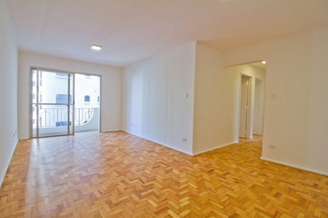 Apartamento com 3 Quartos à Venda, 8.200 m² em Moema - São Paulo