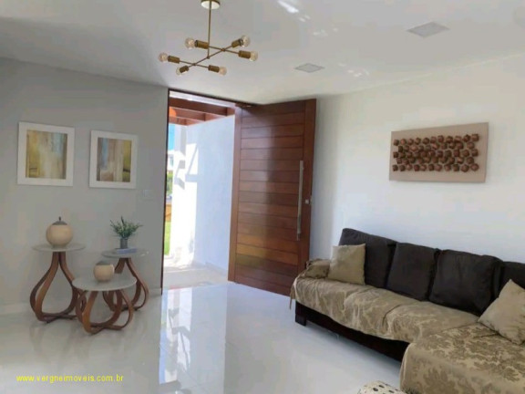 Imagem Casa com 5 Quartos à Venda, 330 m² em Centro - Camaçari