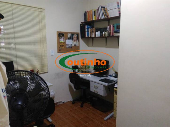 Imagem Casa com 4 Quartos à Venda, 250 m² em Vila Isabel - Rio De Janeiro Imagem Casa com 4 Quartos à Venda, 250 m² em Vila Isabel - Rio De Janeiro