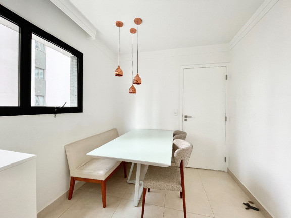 Imagem Apartamento com 3 Quartos à Venda, 192 m² em Aclimação - São Paulo