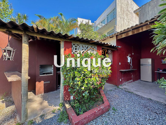 Imagem Casa com 5 Quartos à Venda, 1.000 m² em Peró - Cabo Frio