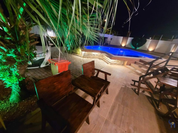 Imagem Casa com 5 Quartos à Venda, 293 m² em Vilas Do Atlantico - Lauro De Freitas Imagem Casa com 5 Quartos à Venda, 293 m² em Vilas Do Atlantico - Lauro De Freitas