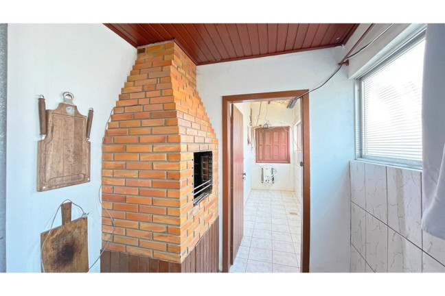 Imagem Casa com 3 Quartos à Venda, 368 m² em Ponta Grossa - Porto Alegre
