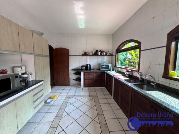 Casa com 3 Quartos à Venda, 260 m² em Parque Vivamar - Ubatuba