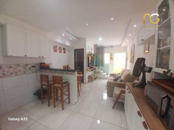 Imagem Casa com 2 Quartos à Venda, 58 m² em Maracanã - Praia Grande Imagem Casa com 2 Quartos à Venda, 58 m² em Maracanã - Praia Grande