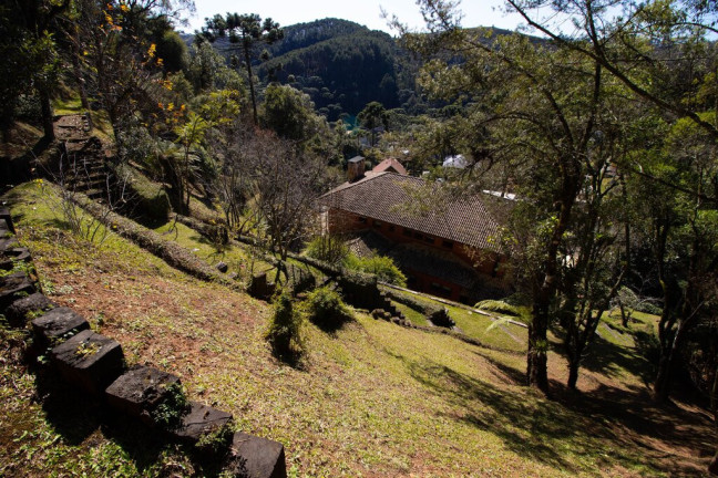 Imagem Imóvel com 4 Quartos à Venda, em Campos Do Jordão - Campos Do Jordão Imagem Imóvel com 4 Quartos à Venda, em Campos Do Jordão - Campos Do Jordão