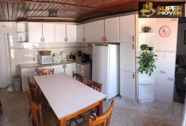 Imagem Casa com 3 Quartos à Venda, 200 m² em Fragata - Pelotas Imagem Casa com 3 Quartos à Venda, 200 m² em Fragata - Pelotas
