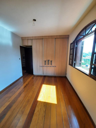 Imagem Casa com 3 Quartos à Venda, 295 m² em Cachoeira - São José Da Lapa