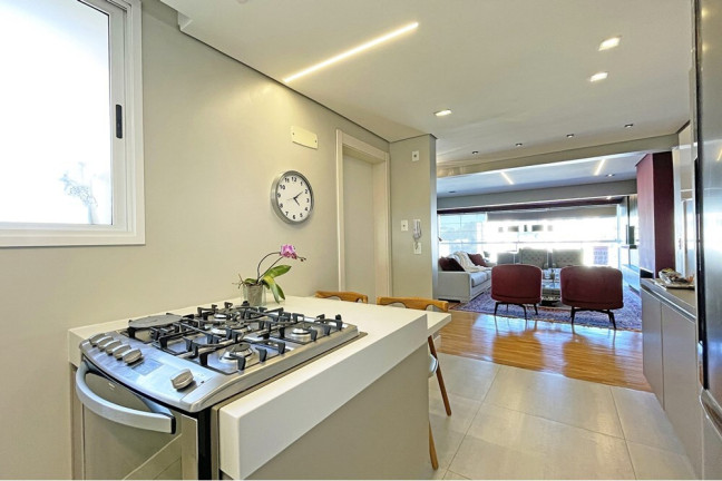 Imagem Apartamento com 3 Quartos à Venda, 163 m² em Jardim Do Salso - Porto Alegre Imagem Apartamento com 3 Quartos à Venda, 163 m² em Jardim Do Salso - Porto Alegre