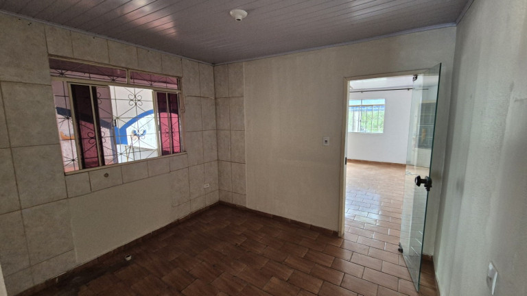 Imagem Casa com 4 Quartos à Venda, em Vila Yolanda - Foz Do Iguaçu Imagem Casa com 4 Quartos à Venda, em Vila Yolanda - Foz Do Iguaçu