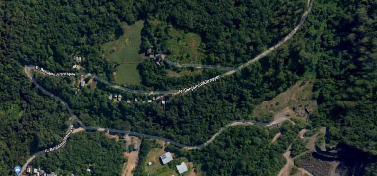 Terreno à Venda,  em Roselândia - Novo Hamburgo