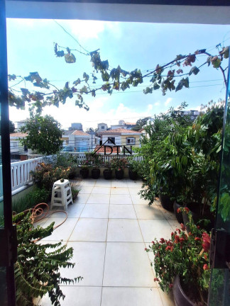 Imagem Casa com 3 Quartos à Venda, 141 m² em Vila Scarpelli - Santo André Imagem Casa com 3 Quartos à Venda, 141 m² em Vila Scarpelli - Santo André
