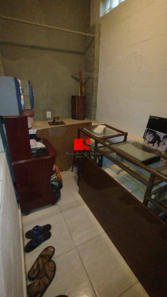 Imagem Casa com 5 Quartos à Venda, 203 m² em Pompéia - Belo Horizonte