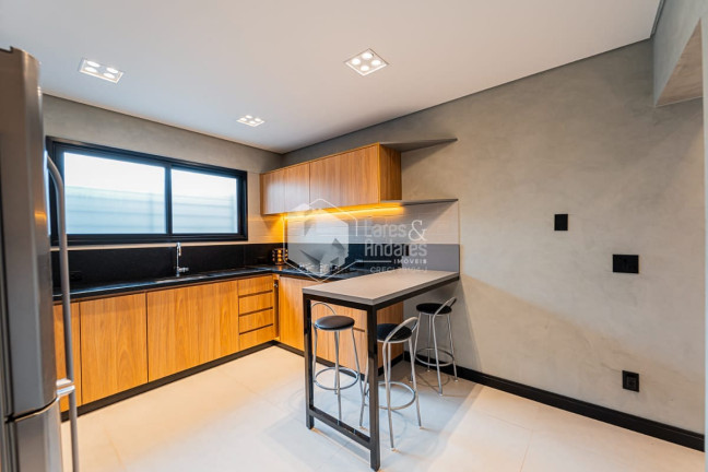 Imagem Casa com 4 Quartos à Venda, 200 m² em Indianópolis - São Paulo Imagem Casa com 4 Quartos à Venda, 200 m² em Indianópolis - São Paulo