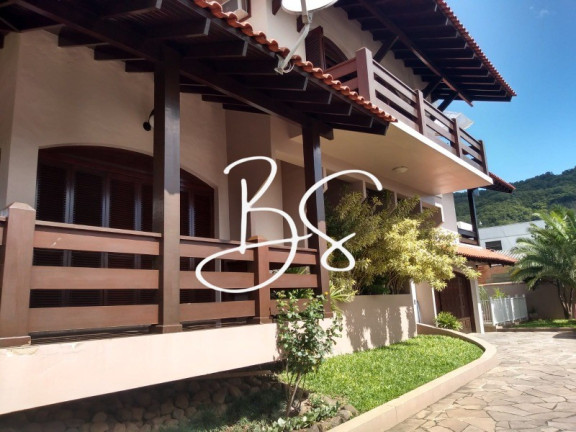 Casa com 3 Quartos à Venda, 600 m² em Centro - Igrejinha