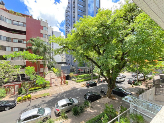 Imagem Apartamento com 3 Quartos à Venda, 170 m² em Petrópolis - Porto Alegre