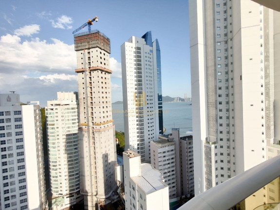 Apartamento com 4 Quartos à Venda, 158 m² em Pioneiros - Balneário Camboriú