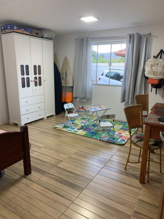 Imagem Sobrado com 2 Quartos à Venda, 416 m² em São João Do Rio Vermelho - Florianópolis Imagem Sobrado com 2 Quartos à Venda, 416 m² em São João Do Rio Vermelho - Florianópolis