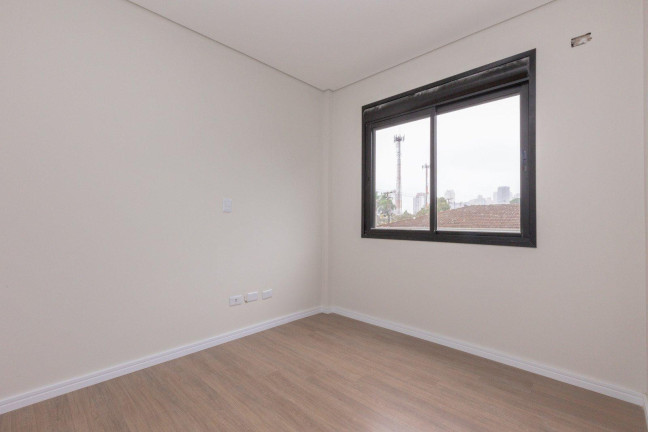Casa de Condomínio com 3 Quartos à Venda, 124 m² em Campo Comprido - Curitiba