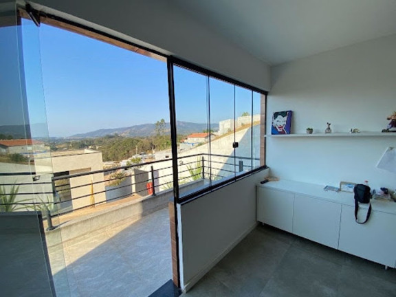Imagem Chácara com 4 Quartos à Venda, 310 m² em Jardim Estância Brasil - Atibaia Imagem Chácara com 4 Quartos à Venda, 310 m² em Jardim Estância Brasil - Atibaia