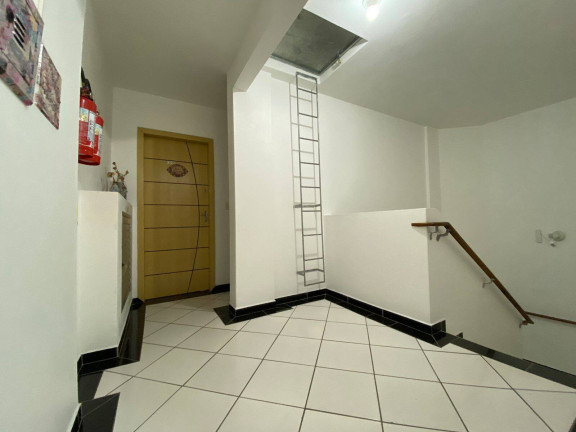 Imagem Apartamento com 2 Quartos à Venda, 77 m² em Itapema