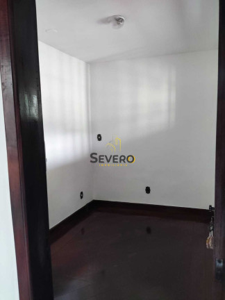 Imagem Casa com 4 Quartos à Venda, 500 m² em Centro - São Gonçalo Imagem Casa com 4 Quartos à Venda, 500 m² em Centro - São Gonçalo