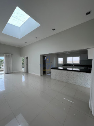 Imagem Casa com 3 Quartos à Venda, 250 m² em Jardim Santa Helena - Bragança Paulista