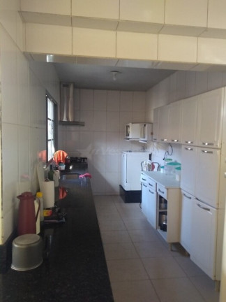 Imagem Casa com 4 Quartos à Venda, 266 m² em Jardim Monte Serrat - Aparecida De Goiânia
