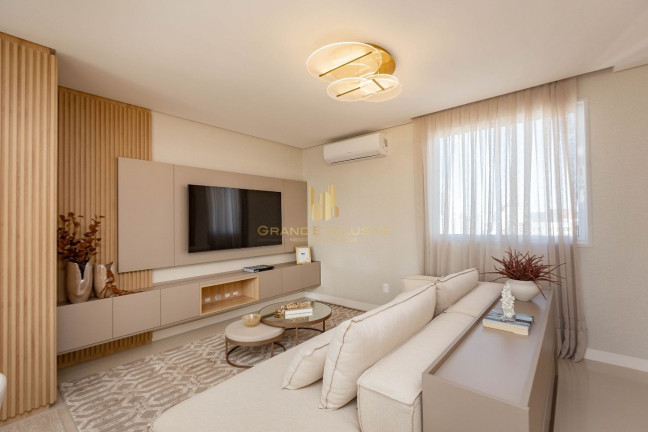 Imagem Cobertura com 3 Quartos à Venda, 242 m² em Centro - Balneário Camboriú Imagem Cobertura com 3 Quartos à Venda, 242 m² em Centro - Balneário Camboriú