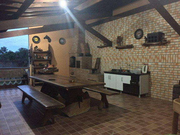 Casa com 3 Quartos à Venda, 700 m² em Boituva