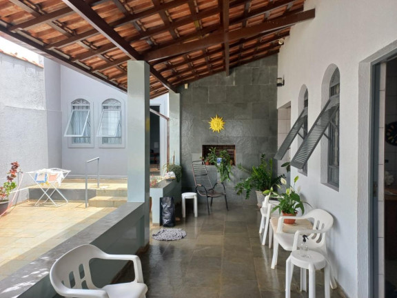 Imagem Casa com 3 Quartos à Venda, em Centro - Getulina Imagem Casa com 3 Quartos à Venda, em Centro - Getulina