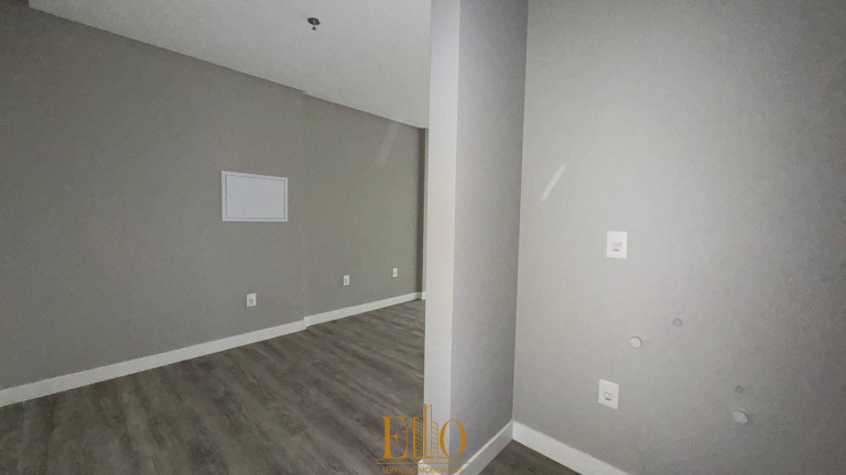 Imagem Flat com 1 Quarto à Venda, 40 m² em Meia Praia - Itapema Imagem Flat com 1 Quarto à Venda, 40 m² em Meia Praia - Itapema