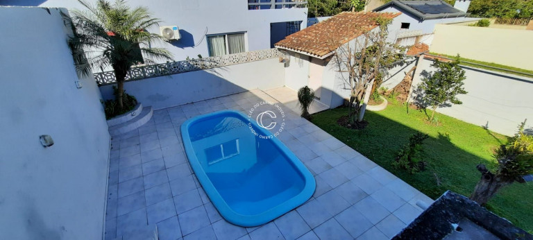 Imagem Casa com 3 Quartos à Venda, 180 m² em Camobi - Santa Maria Imagem Casa com 3 Quartos à Venda, 180 m² em Camobi - Santa Maria