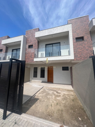Sobrado com 3 Quartos à Venda, 96 m² em Brejatuba - Guaratuba