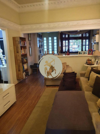 Imagem Casa com 3 Quartos à Venda, 170 m² em Pompeia - Santos Imagem Casa com 3 Quartos à Venda, 170 m² em Pompeia - Santos