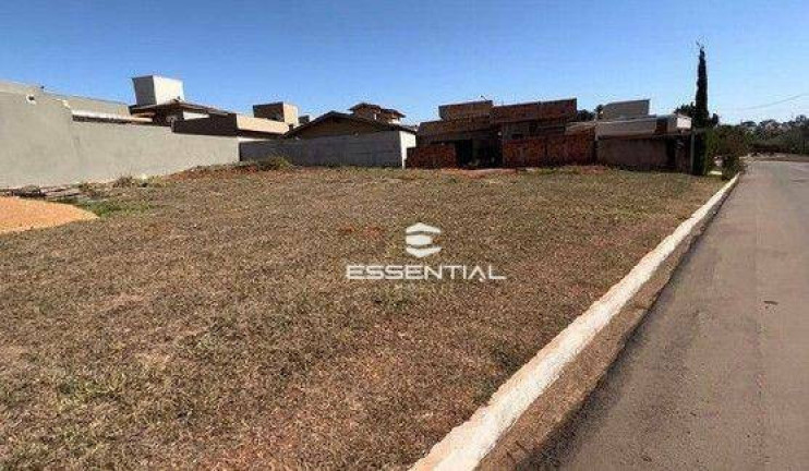 Terreno à Venda, 682 m² em Loteamento Recanto Do Lago - São José Do Rio Preto