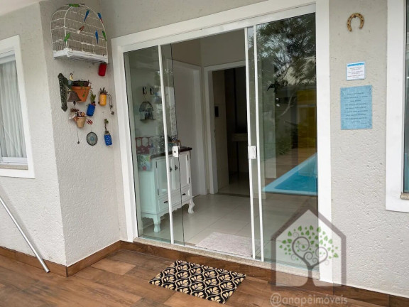 Imagem Casa com 3 Quartos à Venda, 100 m² em Campeche - Florianópolis Imagem Casa com 3 Quartos à Venda, 100 m² em Campeche - Florianópolis