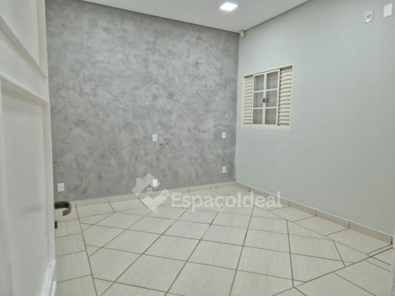Imagem Casa com 3 Quartos à Venda, 171 m² em Centro - Lençóis Paulista Imagem Casa com 3 Quartos à Venda, 171 m² em Centro - Lençóis Paulista