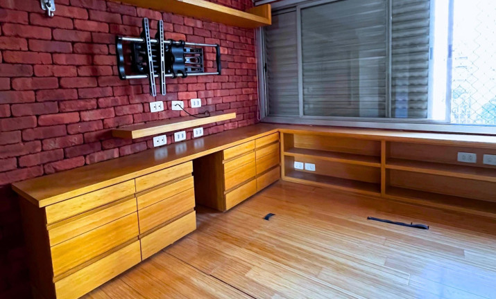 Imagem Apartamento com 4 Quartos à Venda, 143 m² em Moema - São Paulo Imagem Apartamento com 4 Quartos à Venda, 143 m² em Moema - São Paulo