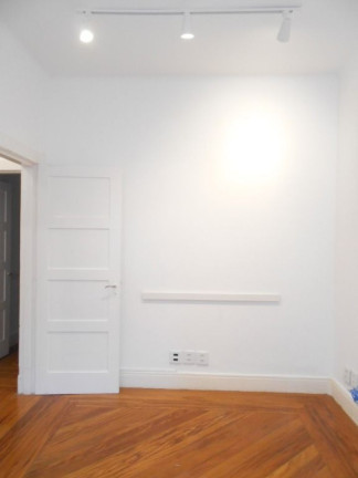 Imagem Casa com 2 Quartos para Alugar, 186 m² em Higienópolis - São Paulo