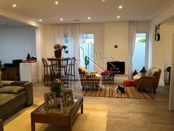 Imagem Imóvel com 3 Quartos à Venda, 234 m² em Alphaville - Santana De Parnaíba Imagem Imóvel com 3 Quartos à Venda, 234 m² em Alphaville - Santana De Parnaíba