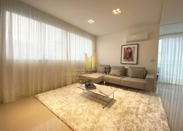 Imagem Apartamento com 4 Quartos à Venda, 240 m² em Centro - Balneário Camboriú