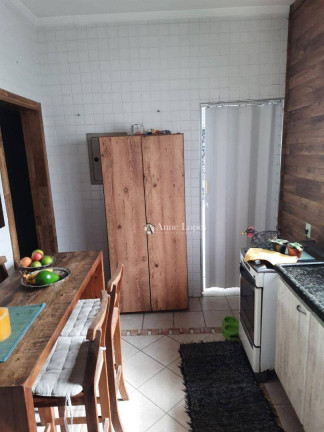 Imagem Casa com 3 Quartos à Venda, 240 m² em Vila São Jorge - São Vicente Imagem Casa com 3 Quartos à Venda, 240 m² em Vila São Jorge - São Vicente